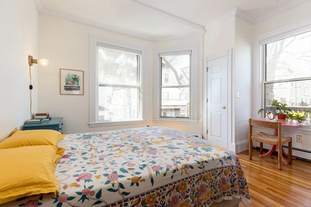 2 bed, 1 bath apartment for rent at 40 Dartmouth St Unit 2, Winter Hill — photo 13 of 22