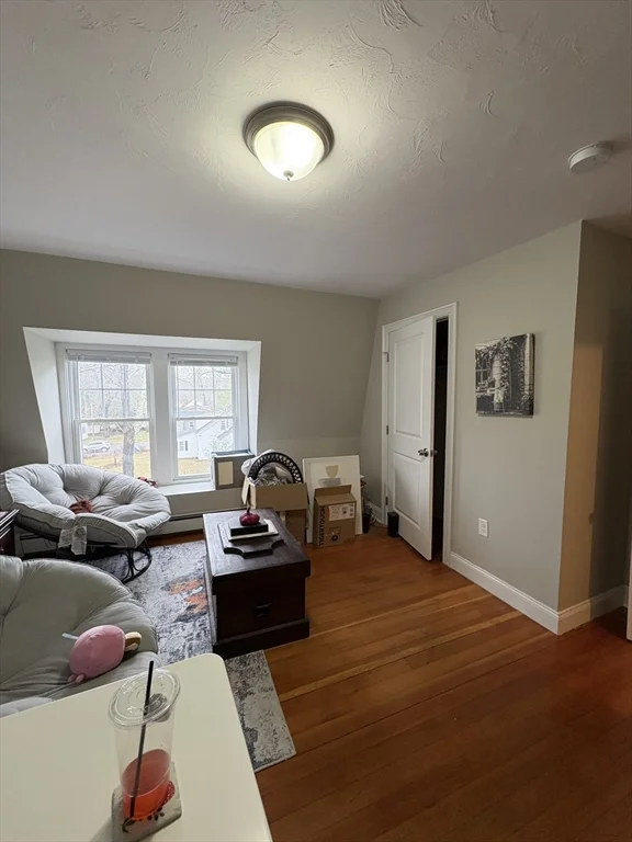 3 bed, 1 bath apartment for rent at 40 Depot Unit 3, Douglas — photo 7 of 14