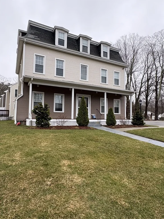3 bed, 1 bath apartment for rent at 40 Depot Unit 3, Douglas — photo 2 of 14