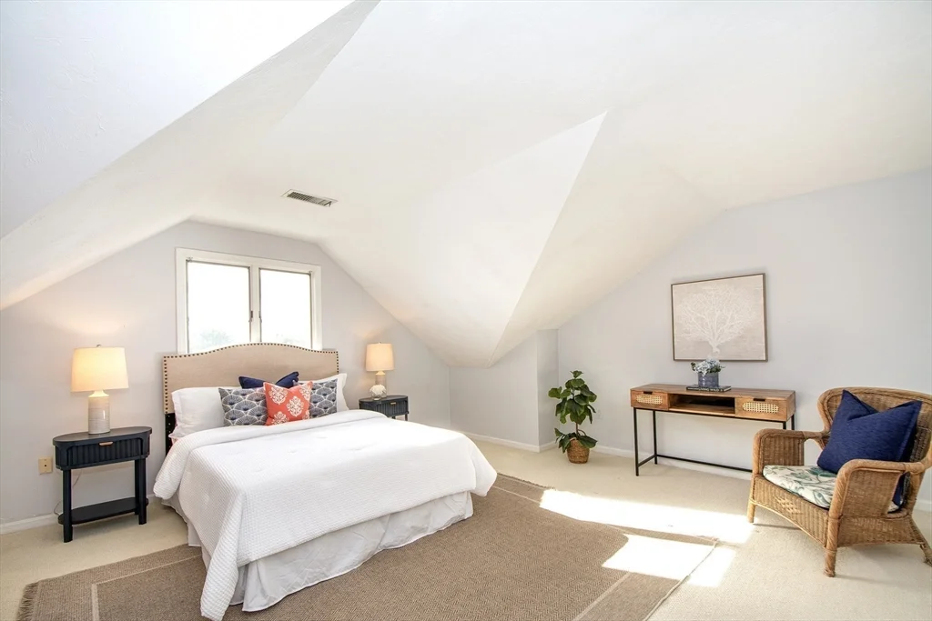 2 bed, 3 bath apartment for rent at 40 Driftway Unit 13, Third Cliff — photo 17 of 20