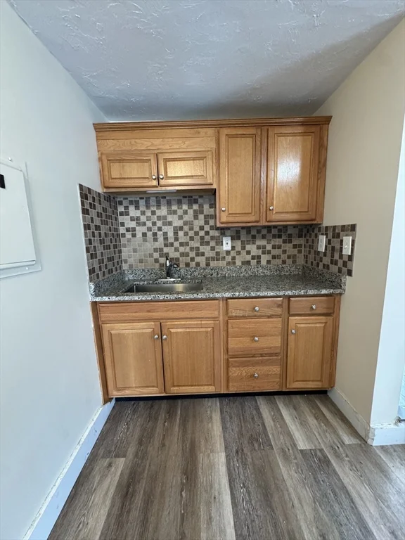 2 bed, 1 bath apartment for rent at 40 E Water St Unit 2, Rockland — photo 2 of 11