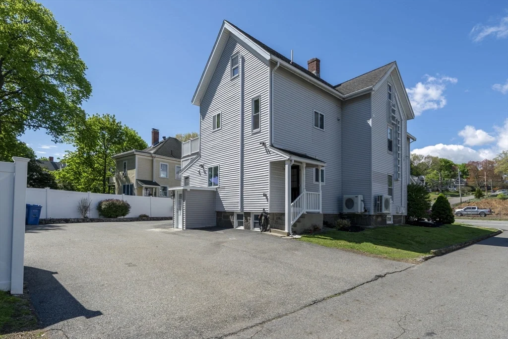 1 bed, 1 bath apartment for rent at 40 Elm St Unit B, Wakefield — photo 13 of 15