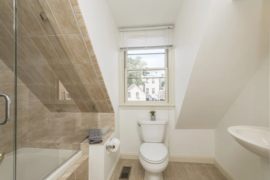 3 bed, 2.5 bath apartment for rent at 40 Eutaw St Unit 40, East Boston — photo 13 of 13