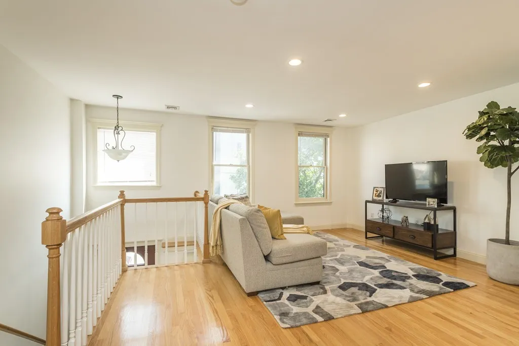 3 bed, 2.5 bath apartment for rent at 40 Eutaw St Unit 40, East Boston — photo 7 of 13