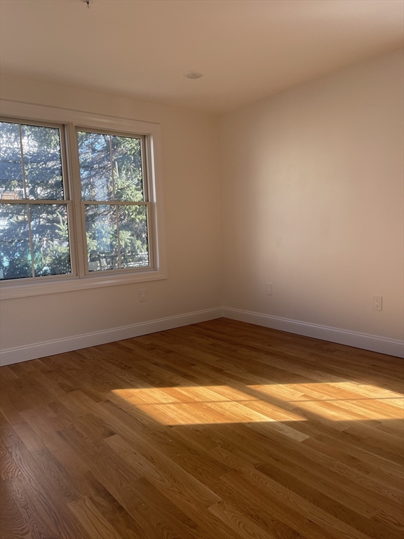 3 bed, 2 bath apartment for rent at 40 Everett St Unit 1, Everett — photo 34 of 36