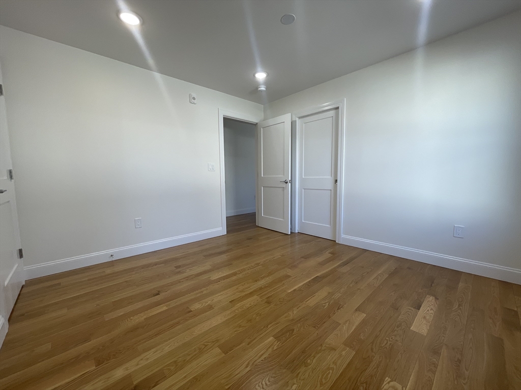 3 bed, 2 bath apartment for rent at 40 Everett St Unit 1, Everett — photo 19 of 36