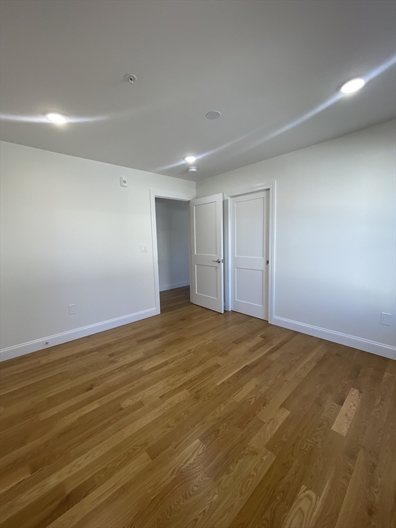 3 bed, 2 bath apartment for rent at 40 Everett St Unit 1, Everett — photo 11 of 36