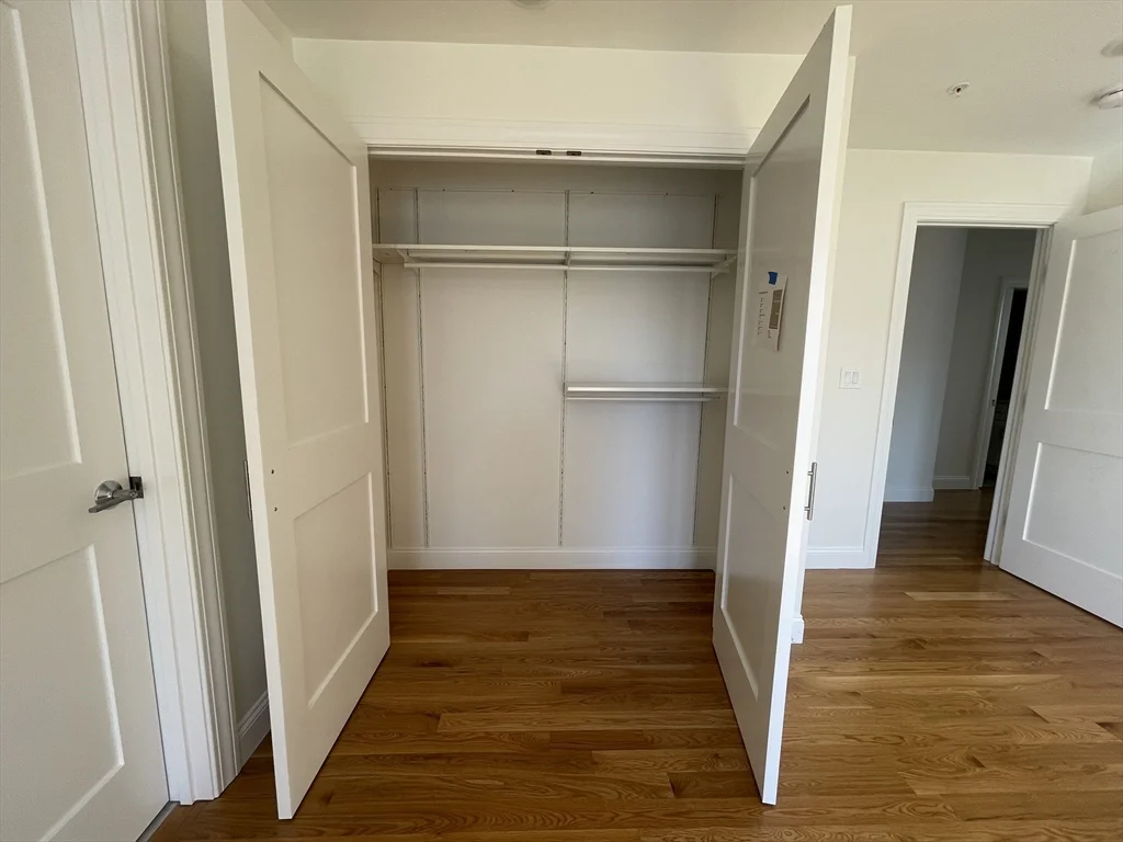 3 bed, 2 bath apartment for rent at 40 Everett St Unit 2, Everett — photo 18 of 33