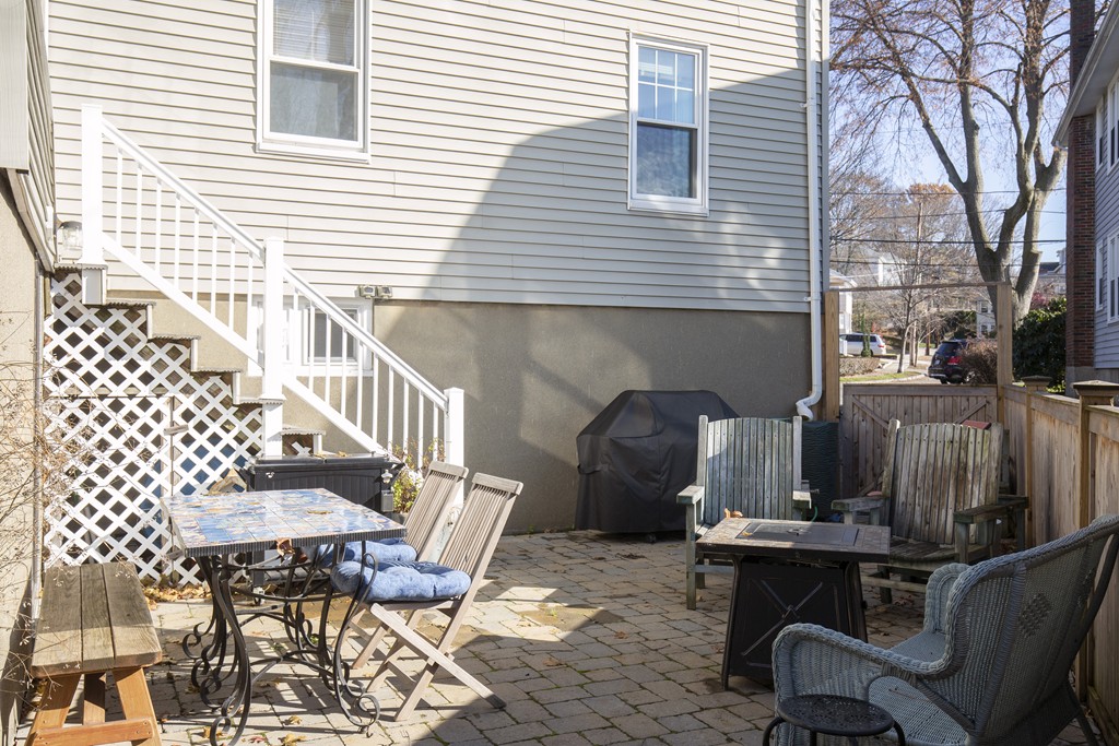 3 bed, 1 bath apartment for rent at 40 Fuller Rd Unit 2, Watertown — photo 12 of 15