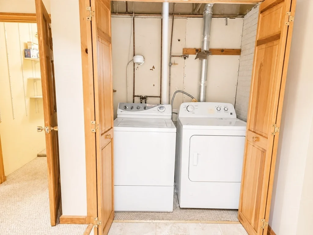 2 bed, 1 bath apartment for rent at 40 Gardner Unit 1, Coolidge Corner — photo 18 of 27
