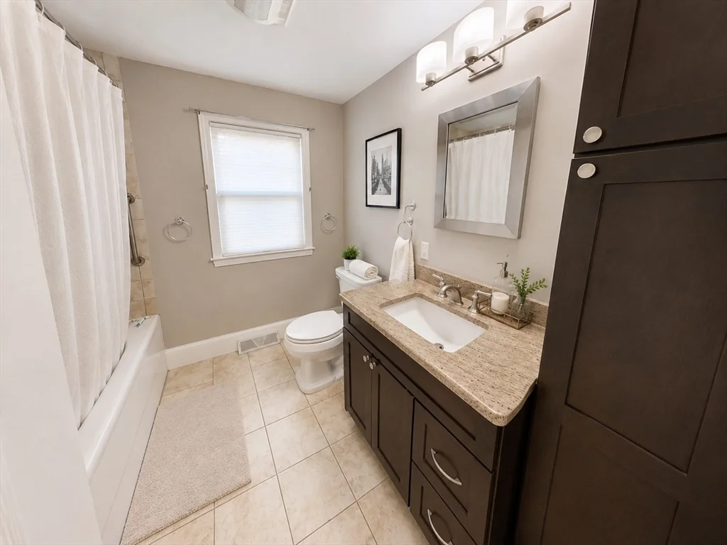 3 bed, 2 bath apartment for rent at 40 Glenellen Rd Unit 1, West Roxbury — photo 25 of 37