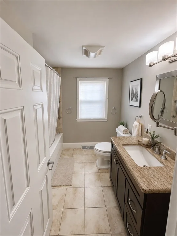 3 bed, 2 bath apartment for rent at 40 Glenellen Rd Unit 1, West Roxbury — photo 13 of 37