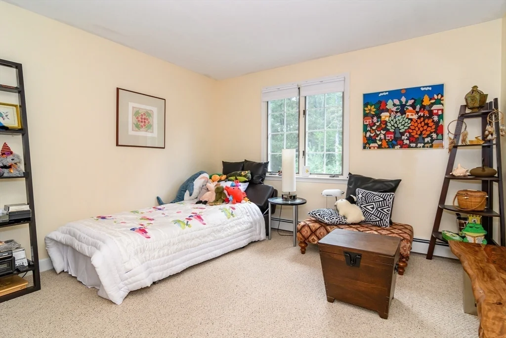 5 bed, 3 bath apartment for rent at 40 Grand Hill Dr, Dover — photo 14 of 17