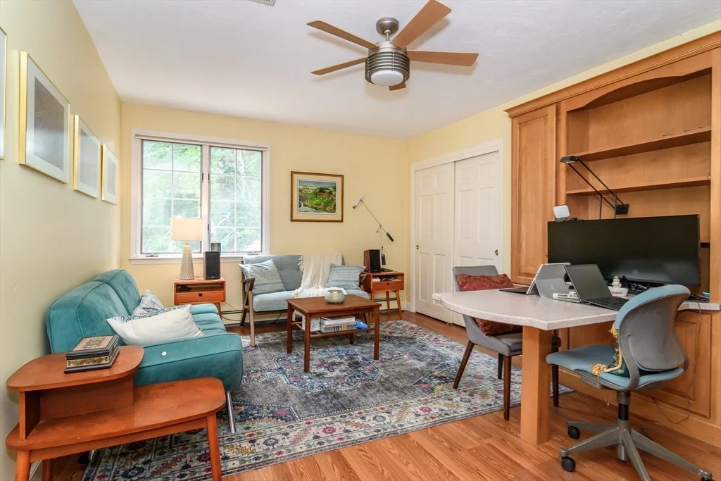 5 bed, 3 bath apartment for rent at 40 Grand Hill Dr, Dover — photo 12 of 17
