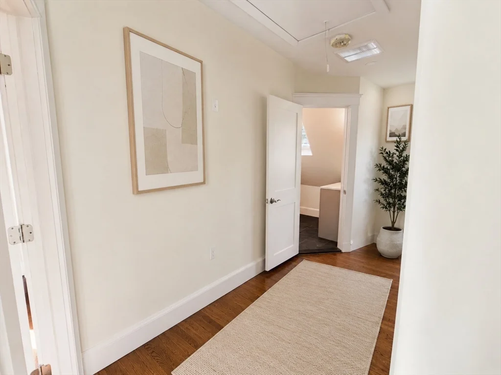 3 bed, 2 bath apartment for rent at 40 Grant Pl, Waltham — photo 30 of 39