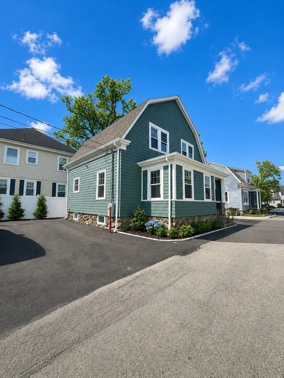 3 bed, 2 bath apartment for rent at 40 Grant Pl, Waltham — photo 37 of 39
