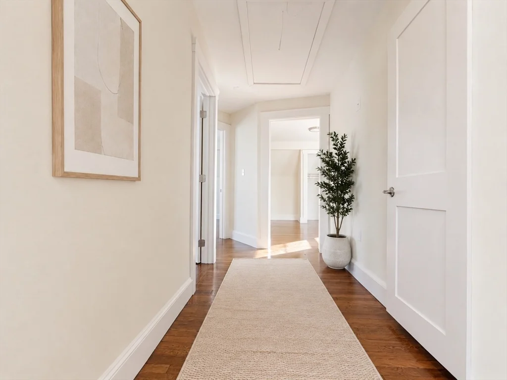 3 bed, 2 bath apartment for rent at 40 Grant Pl, Waltham — photo 12 of 39