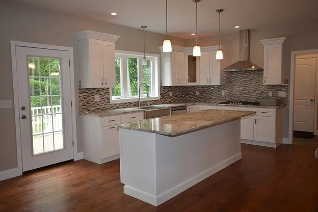 5 bed, 3 bath apartment for rent at 40 Green St, Foxboro — photo 4 of 16