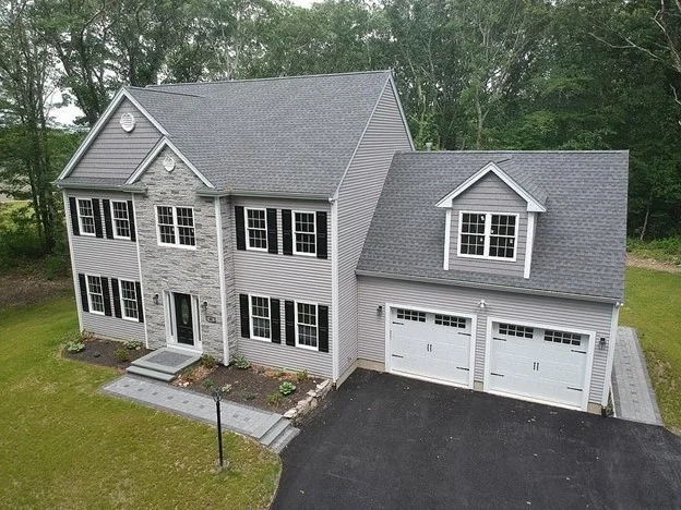5 bed, 3 bath apartment for rent at 40 Green St, Foxboro — photo 2 of 16