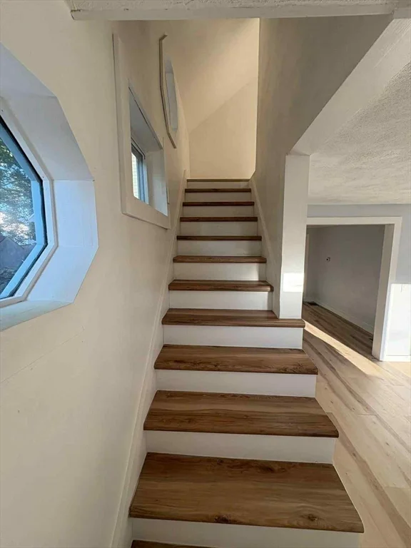 2 bed, 1 bath apartment for rent at 40 Green St, Milford — photo 16 of 17