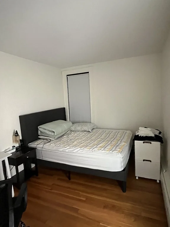 2 bed, 1 bath apartment for rent at 40 Grove St Unit 40, Belmont — photo 10 of 10
