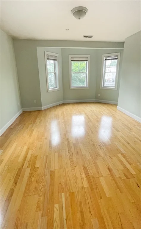 4 bed, 2 bath apartment for rent at 40 Hancock Unit 6, Dorchester — photo 15 of 28