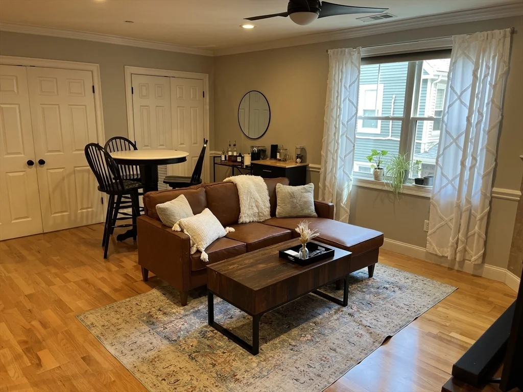 4 bed, 2 bath apartment for rent at 40 Hancock Unit 6, Dorchester — photo 9 of 28