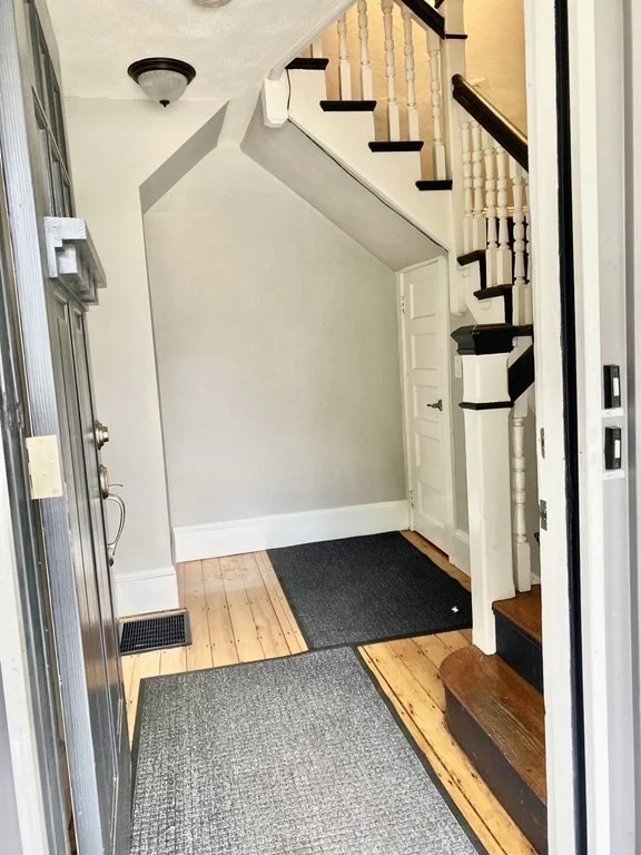 1 bed, 1 bath apartment for rent at 40 Harvard St Unit 1, Winchester — photo 14 of 15