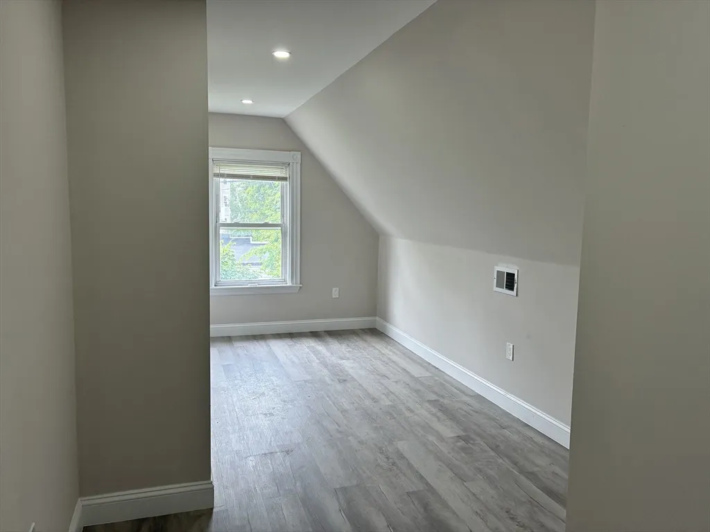 5 bed, 3 bath apartment for rent at 40 Harvest St Unit 2, Boston — photo 9 of 15