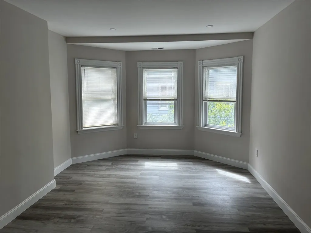 5 bed, 3 bath apartment for rent at 40 Harvest St Unit 2, Boston — photo 2 of 15