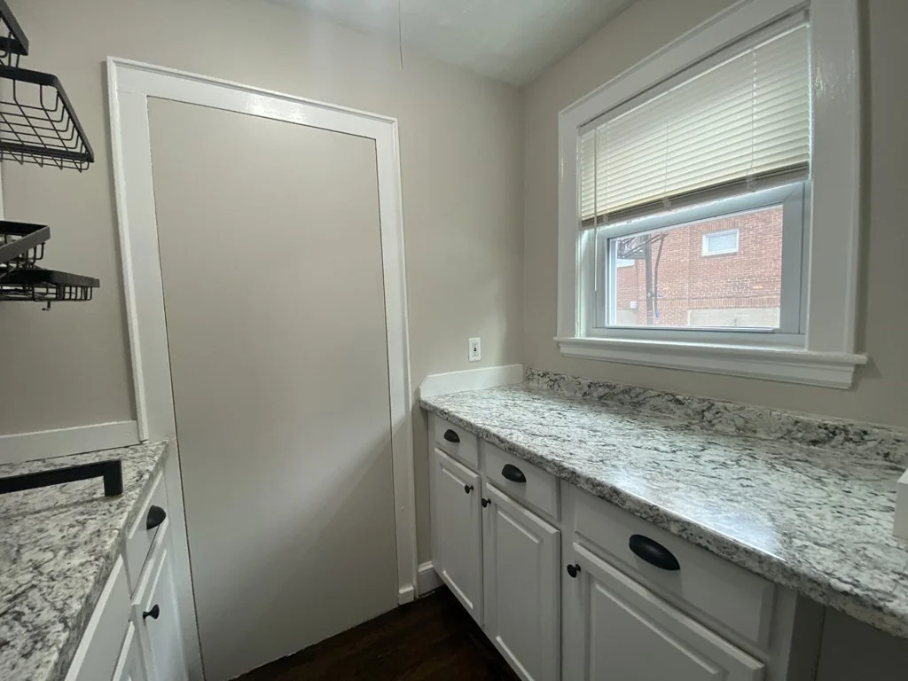 Studio bed, 1 bath apartment for rent at 40 Hatherly Rd Unit 1R, Boston — photo 7 of 7