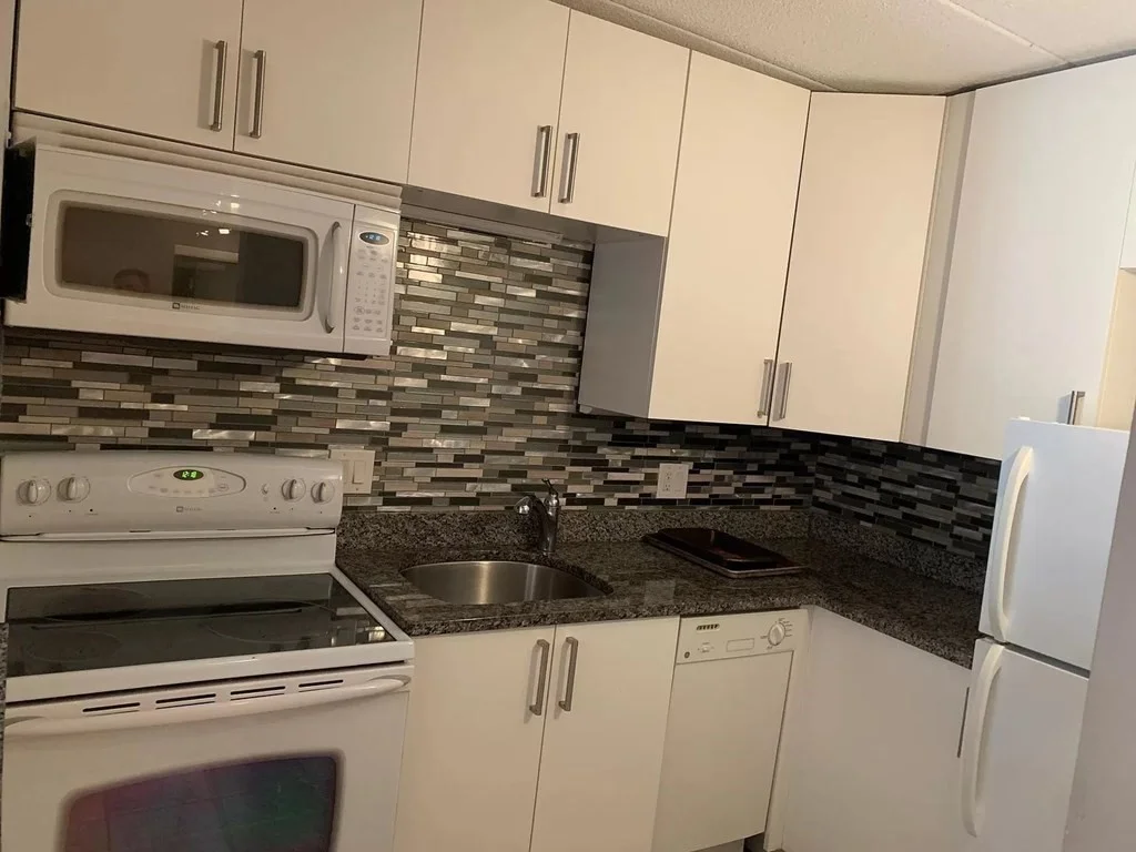 1 bed, 1 bath apartment for rent at 40 High St Unit 308, Dedham