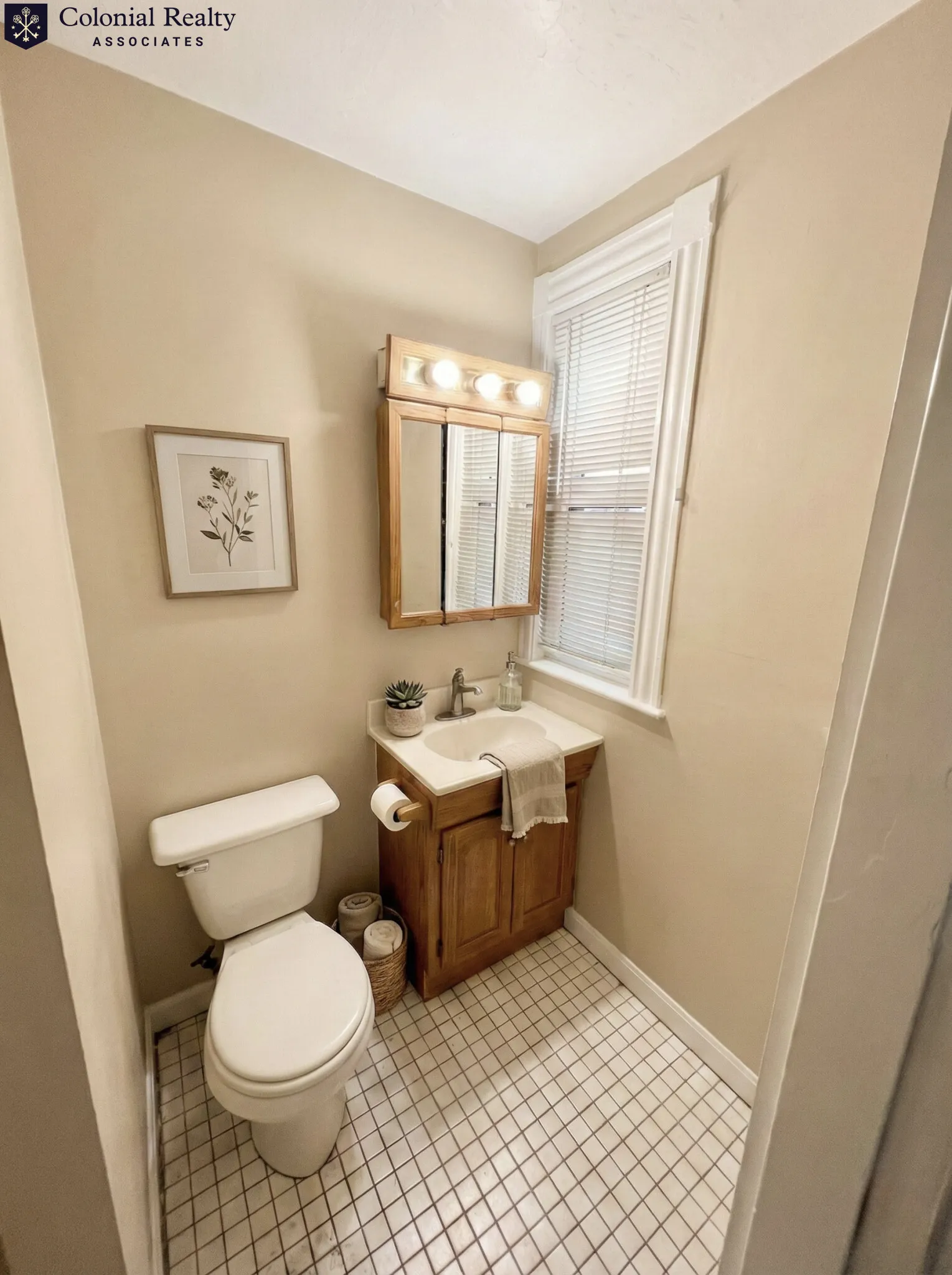 6 bed, 2 bath apartment for rent at 40 Hooker St Unit 40, Allston — photo 10 of 13