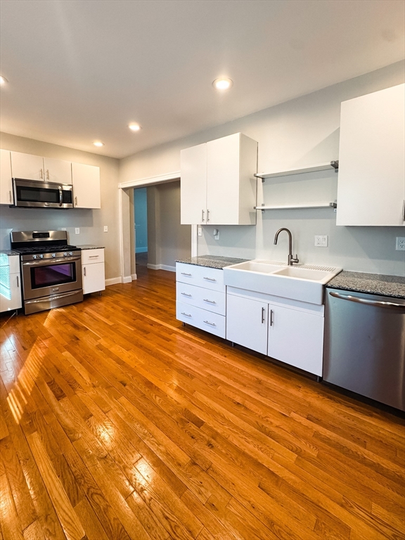 3 bed, 1 bath apartment for rent at 40 Howland Unit 2, Boston