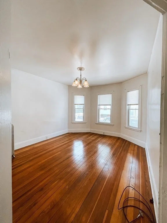 3 bed, 1 bath apartment for rent at 40 I St Unit 1, South Boston — photo 2 of 10