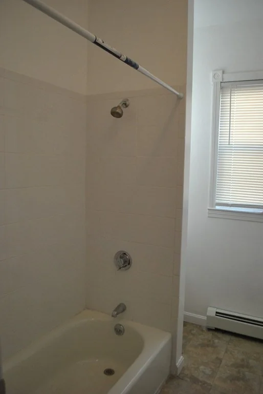 3 bed, 1 bath apartment for rent at 40 I St Unit 3, South Boston — photo 8 of 12