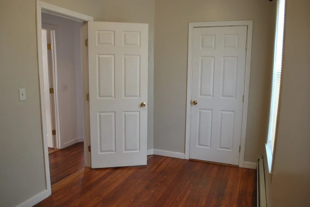 3 bed, 1 bath apartment for rent at 40 I St Unit 3, South Boston — photo 11 of 12