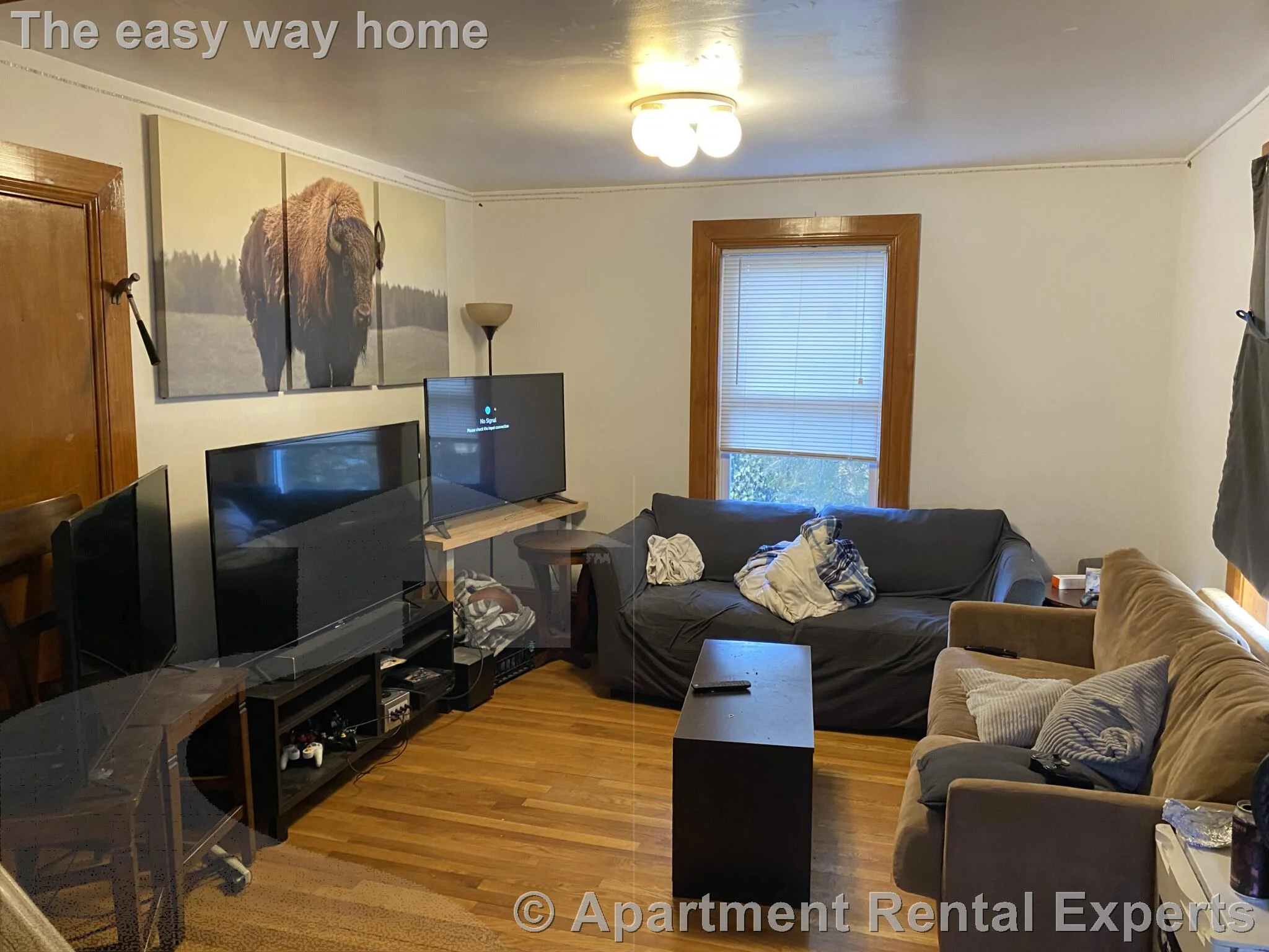 4 bed, 2 bath apartment for rent at 40 Jay St, Riverside