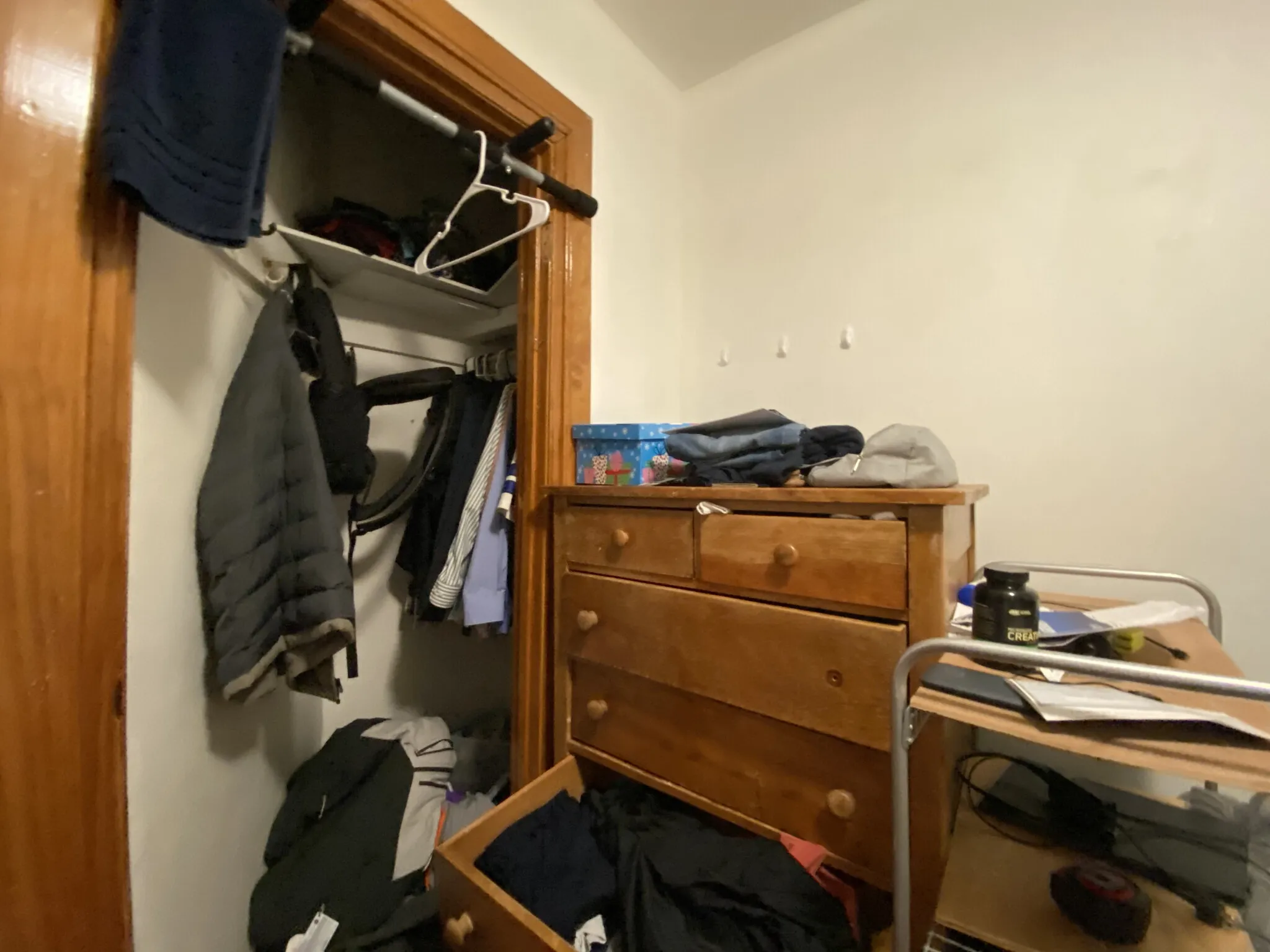 4 bed, 2 bath apartment for rent at 40 Jay St Unit 0, Riverside — photo 7 of 10