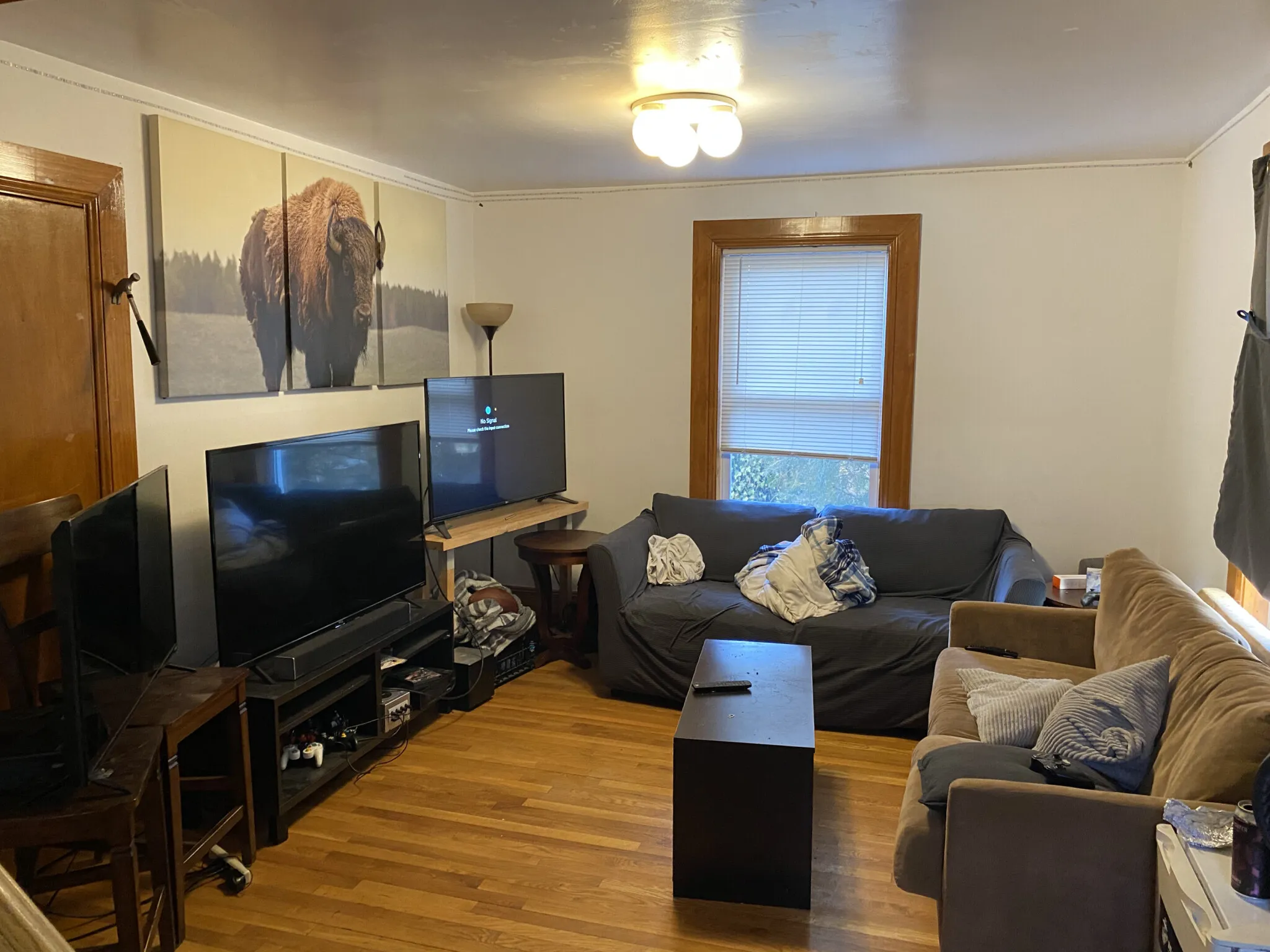 4 bed, 2 bath apartment for rent at 40 Jay St Unit 0, Riverside