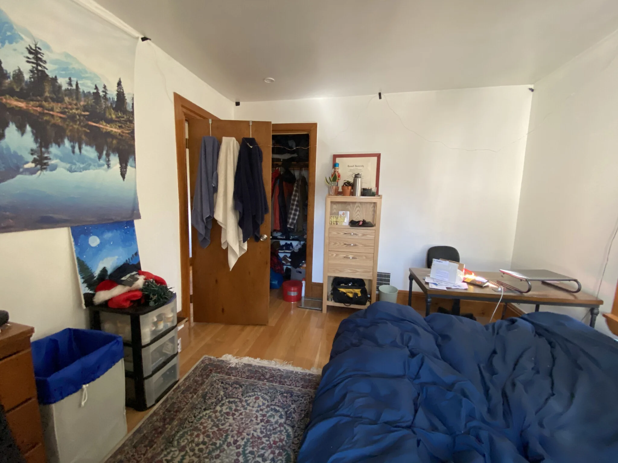 4 bed, 2 bath apartment for rent at 40 Jay St Unit 0, Riverside — photo 9 of 10