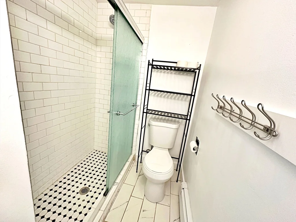 1 bed, 1 bath apartment for rent at 40 Jeffries St Unit 3, East Boston — photo 13 of 26