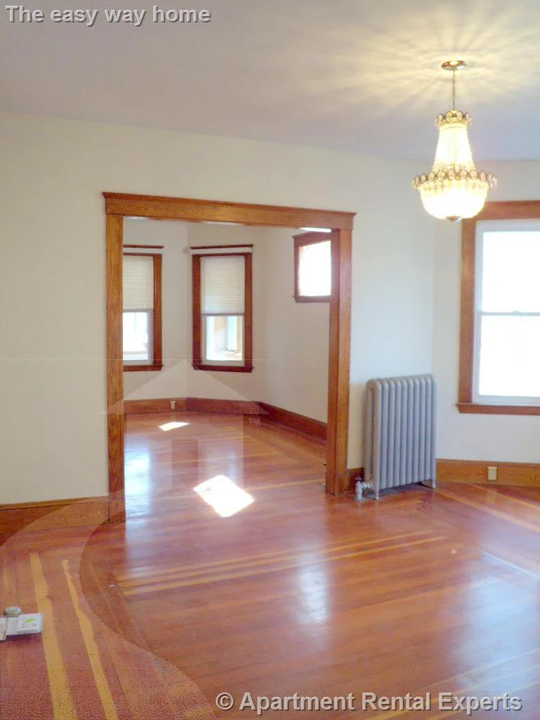 2 bed, 1 bath apartment for rent at 40 Kenmere Rd, Medford Square — photo 2 of 23