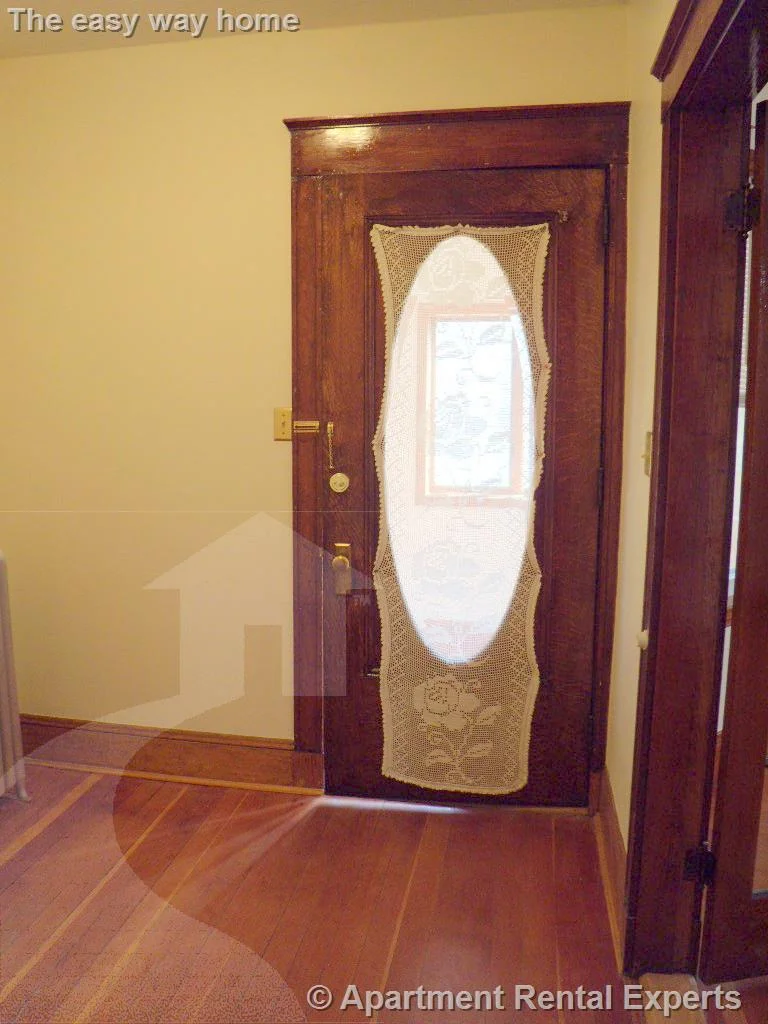 2 bed, 1 bath apartment for rent at 40 Kenmere Rd, Medford Square — photo 4 of 23