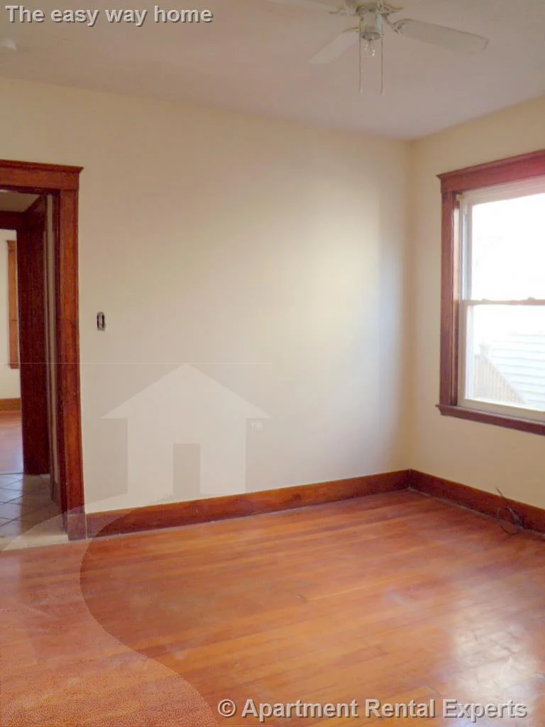 2 bed, 1 bath apartment for rent at 40 Kenmere Rd, Medford Square — photo 10 of 23