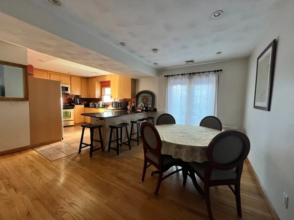 1 bed, 1 bath apartment for rent at 40 Kimball Rd Unit 2, Watertown — photo 4 of 9