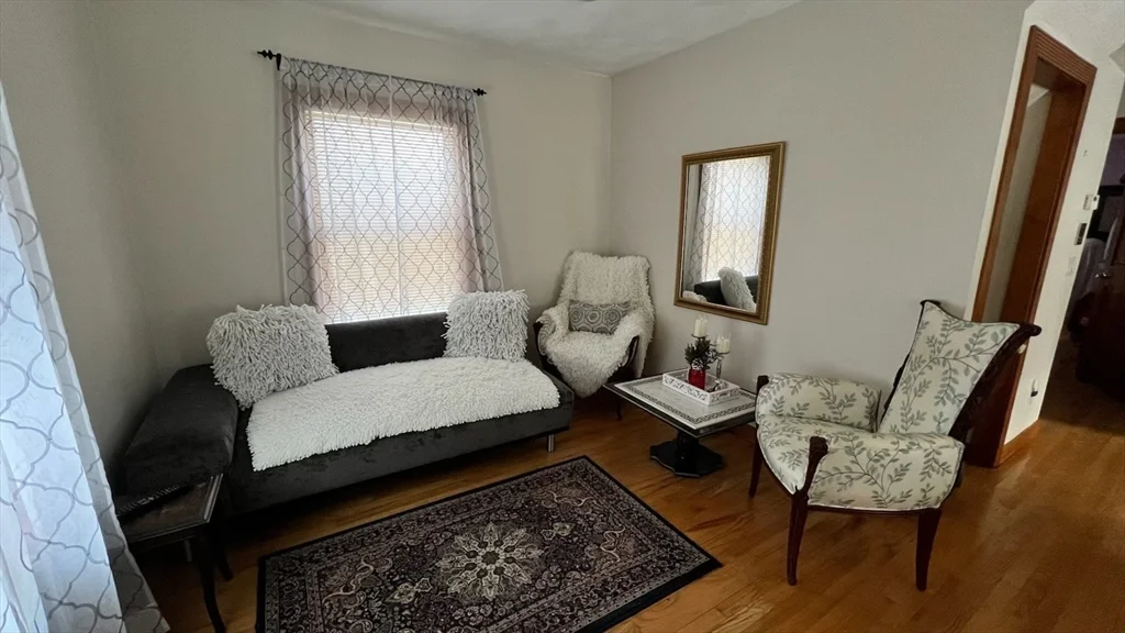 1 bed, 1 bath apartment for rent at 40 Kimball Rd Unit 2, Watertown — photo 6 of 9