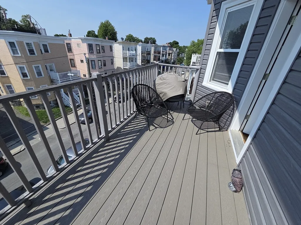 3 bed, 1 bath apartment for rent at 40 King St Unit 3, Dorchester — photo 17 of 21