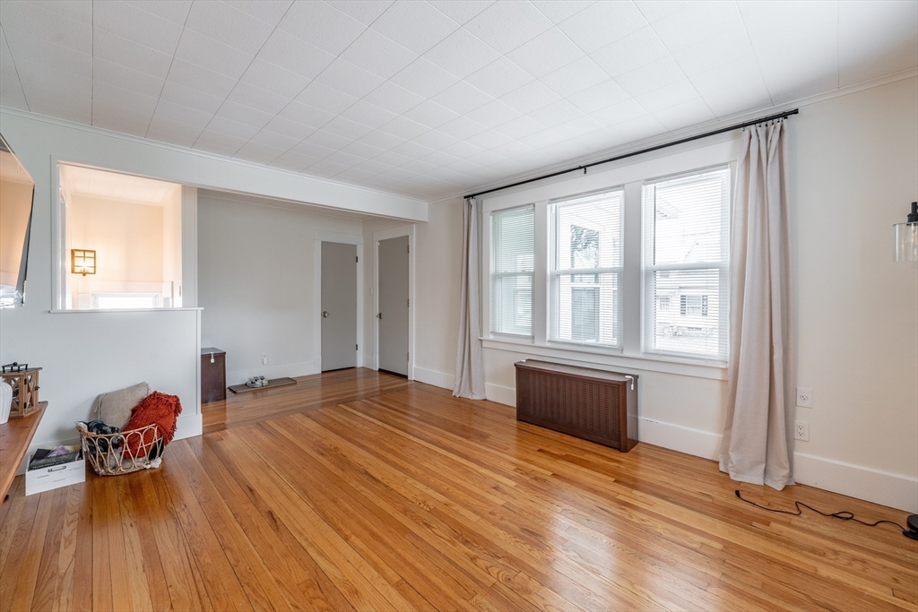 2 bed, 1 bath apartment for rent at 40 King St Unit 40, Holyoke — photo 15 of 26