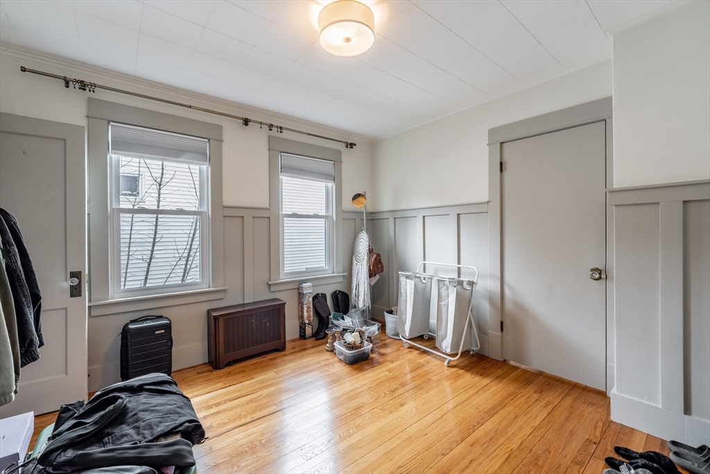 2 bed, 1 bath apartment for rent at 40 King St Unit 40, Holyoke — photo 23 of 26